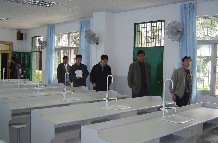 生物解剖實驗室設(shè)備