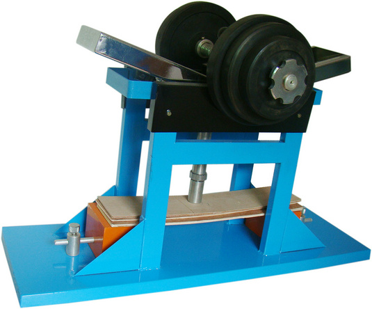 通用技術(shù)實(shí)驗(yàn)室設(shè)備