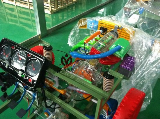 桑塔納透明模型