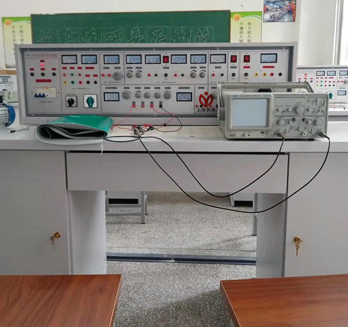 通用電工實(shí)驗(yàn)與技