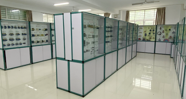 機(jī)械原理陳列柜