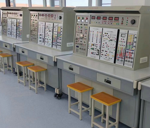 高級電工技術(shù)實(shí)驗(yàn)