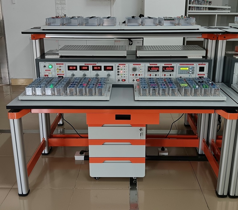 電工電子技術(shù)綜合