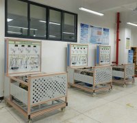 工程機(jī)械A(chǔ)BS實(shí)訓(xùn)平